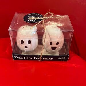 NIP ghost salt and pepper shakers